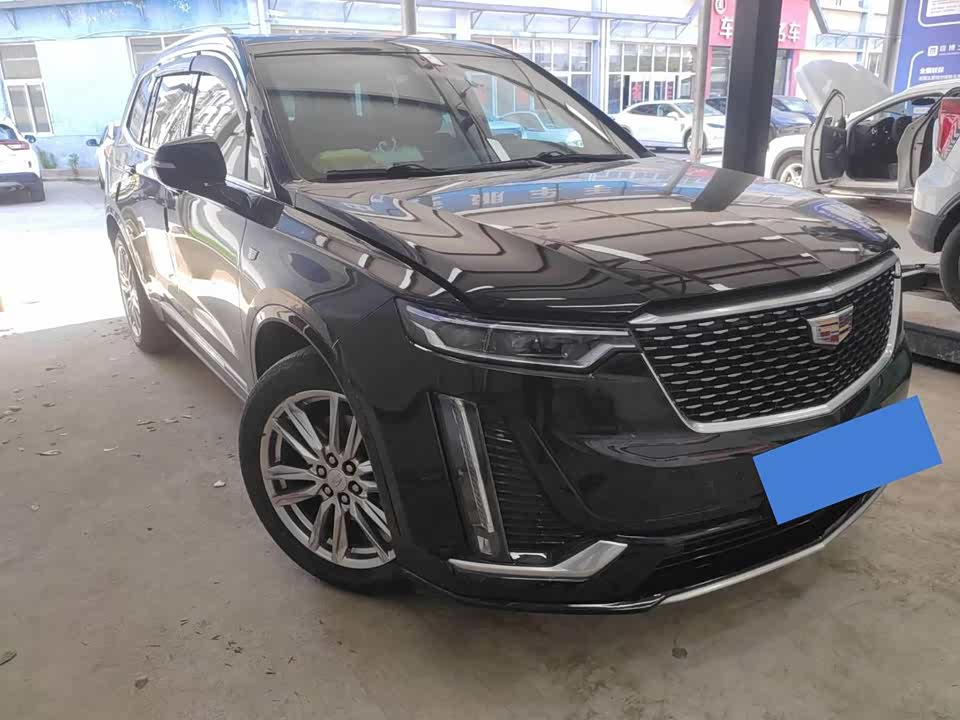 Cadillac XT6