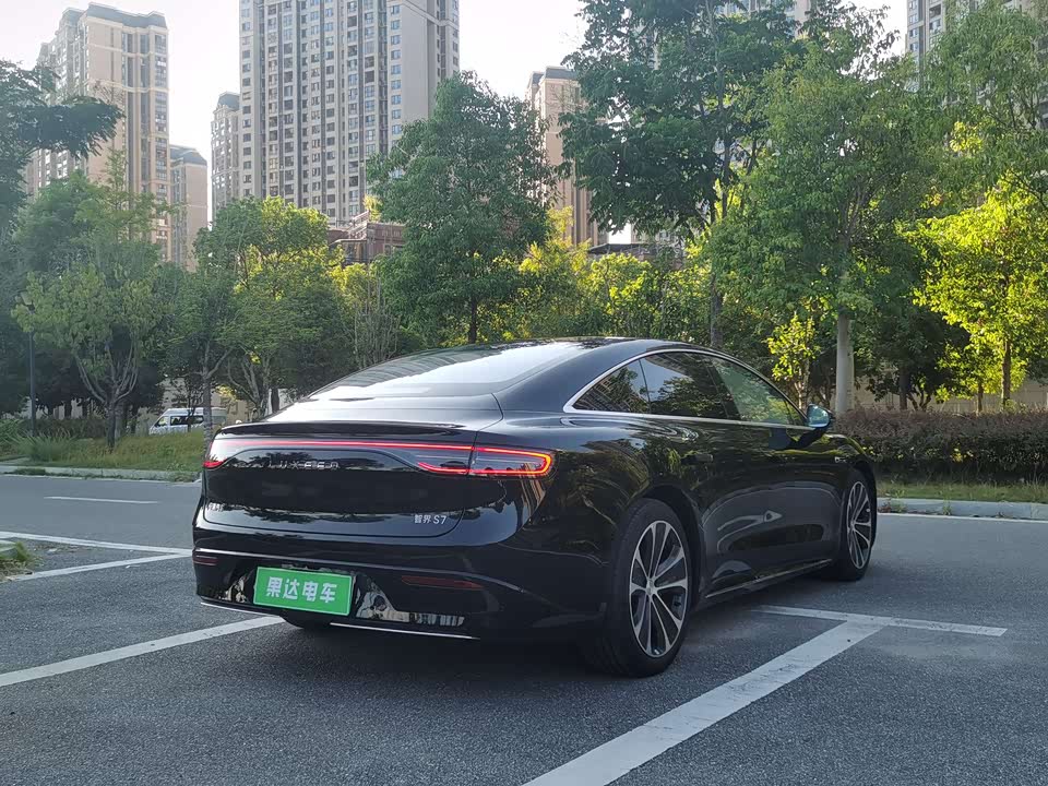 HarmonyOS Wisdom World S7