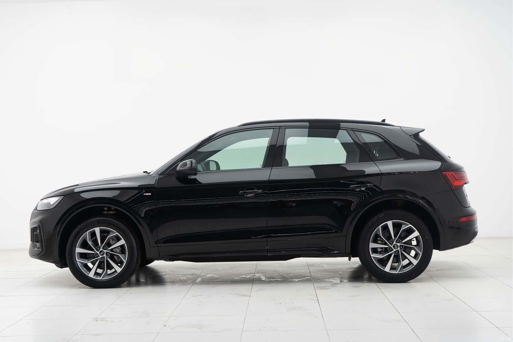 Audi Q5L, 2023 3