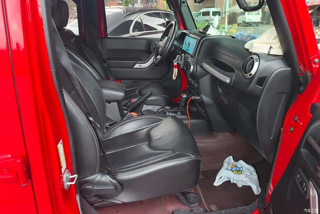 Jeep Wrangler, 2018 8