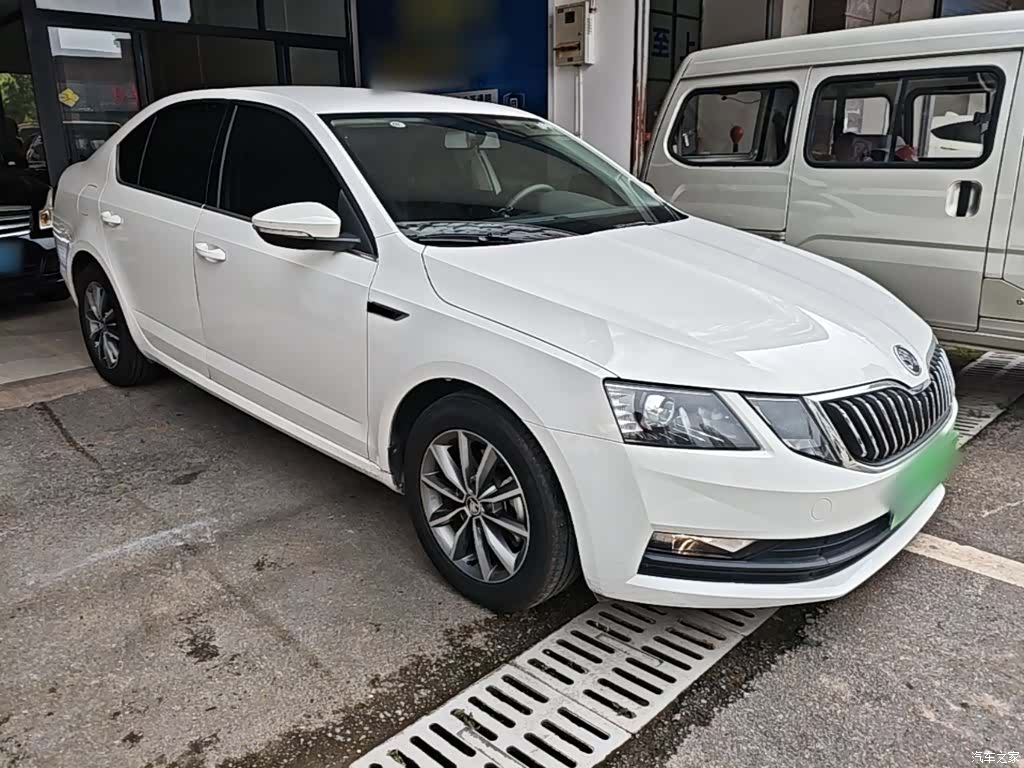 Skoda Octavia, 2018 4