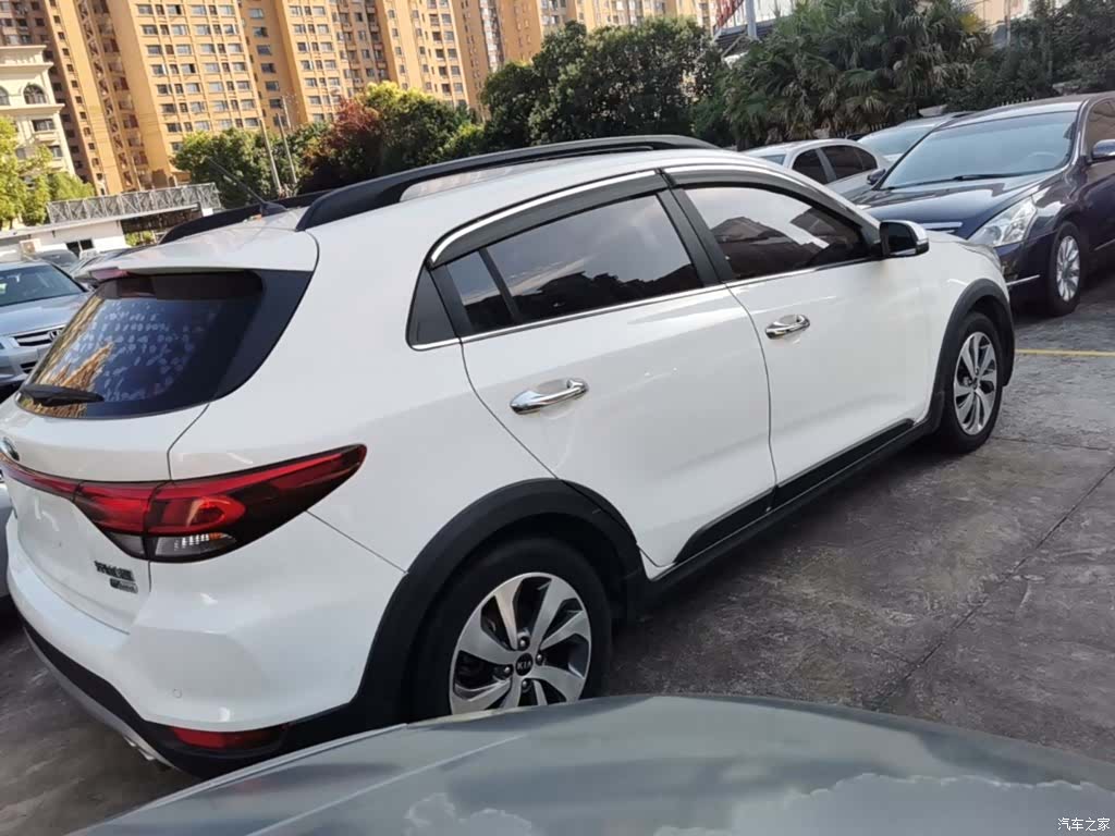 Kia KX, 2018 7