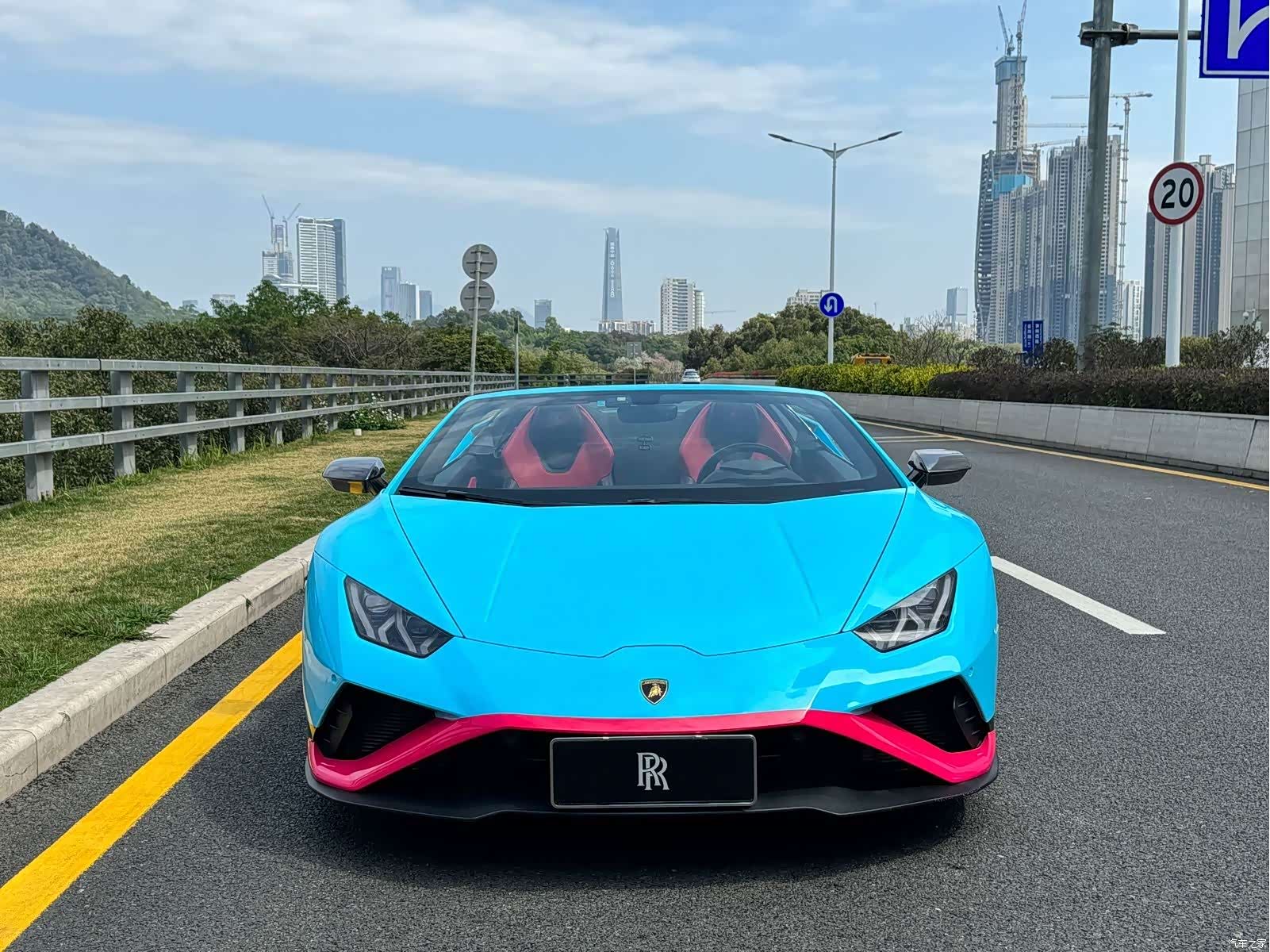 Lamborghini Huracán, 2022 2
