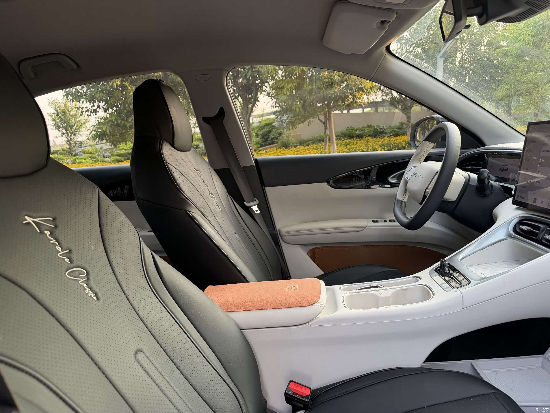 Geely Xingyuan, 2025 12