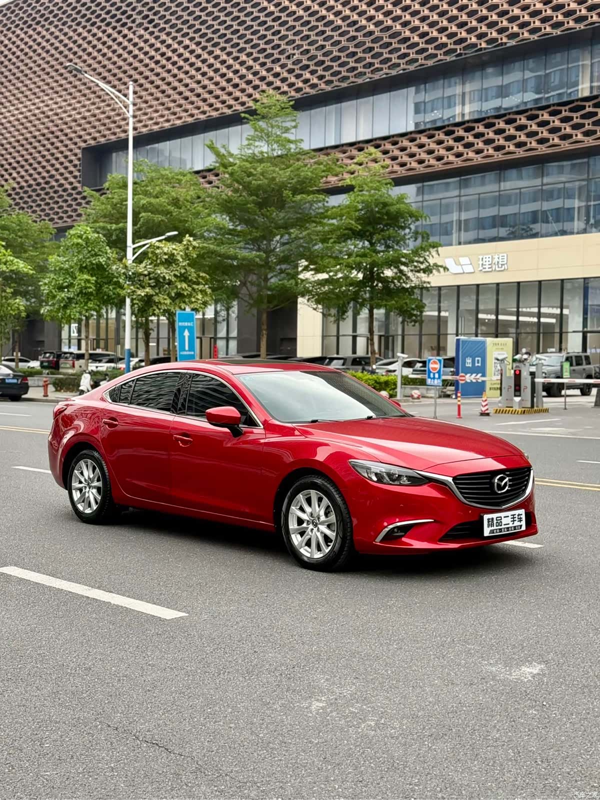 Mazda Atenza, 2018 3