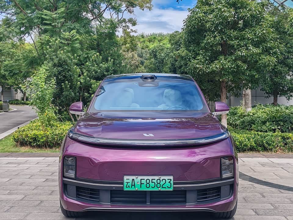 Li Auto Ideal L8