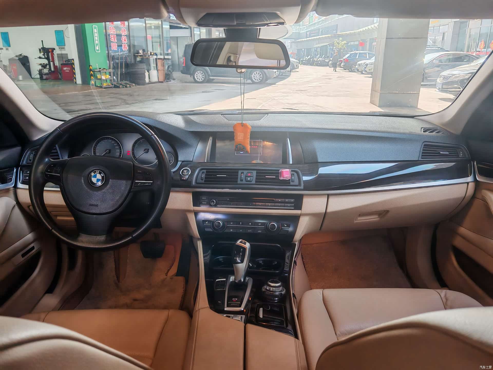 BMW 5 Series, 2013 8