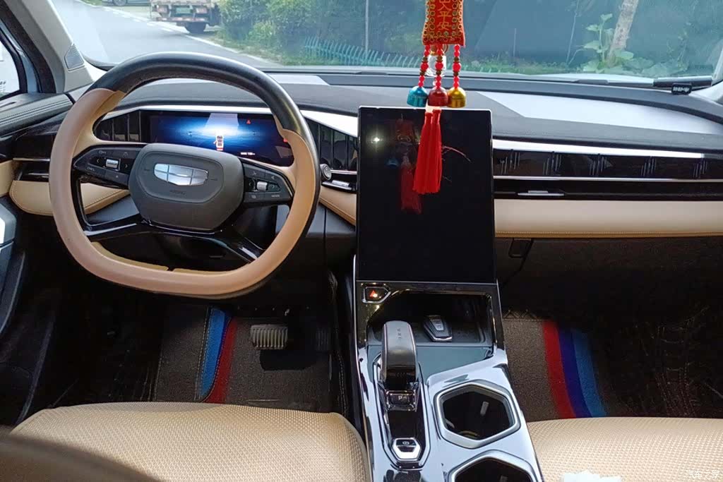 Geely Boyue, 2024 12