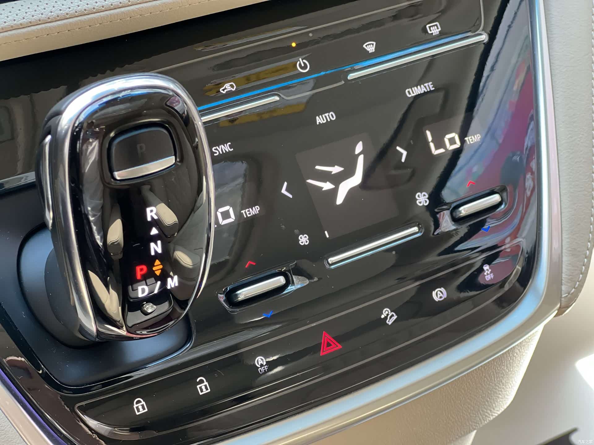 Buick GL8, 2021 21