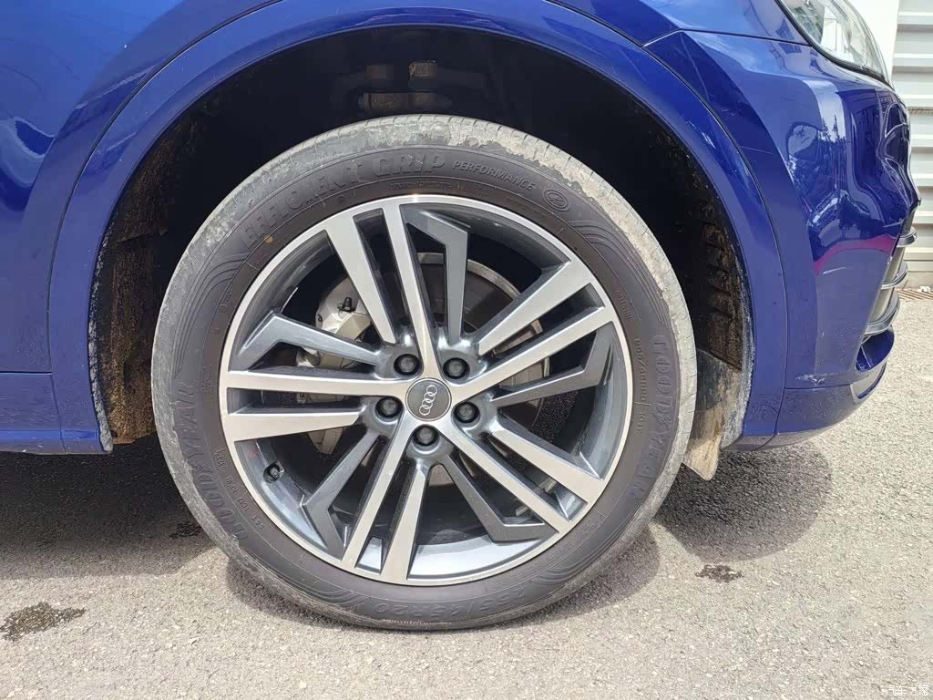 Audi Q5L, 2019 26