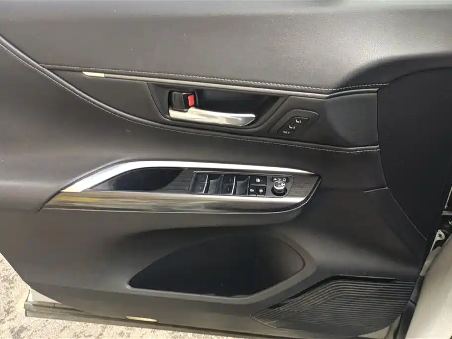 Toyota Ling Fang HARRIER