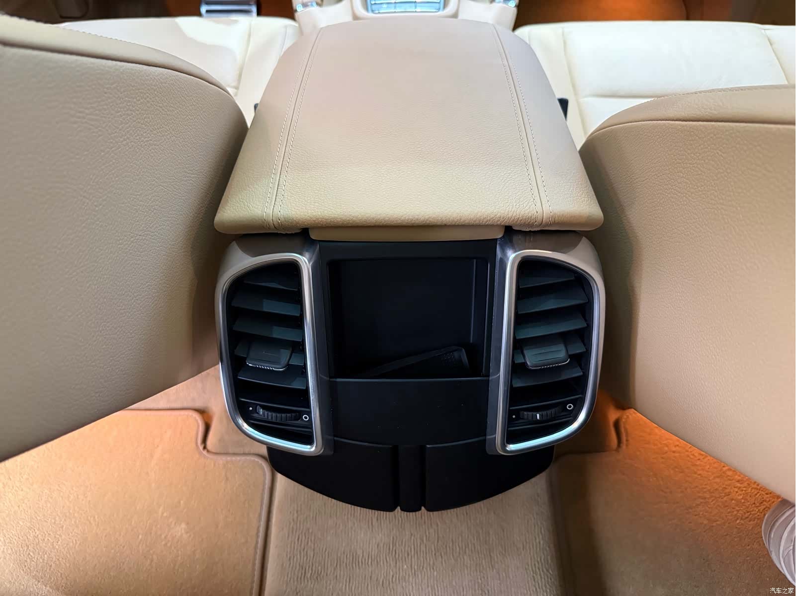Porsche Cayenne, 2013 27