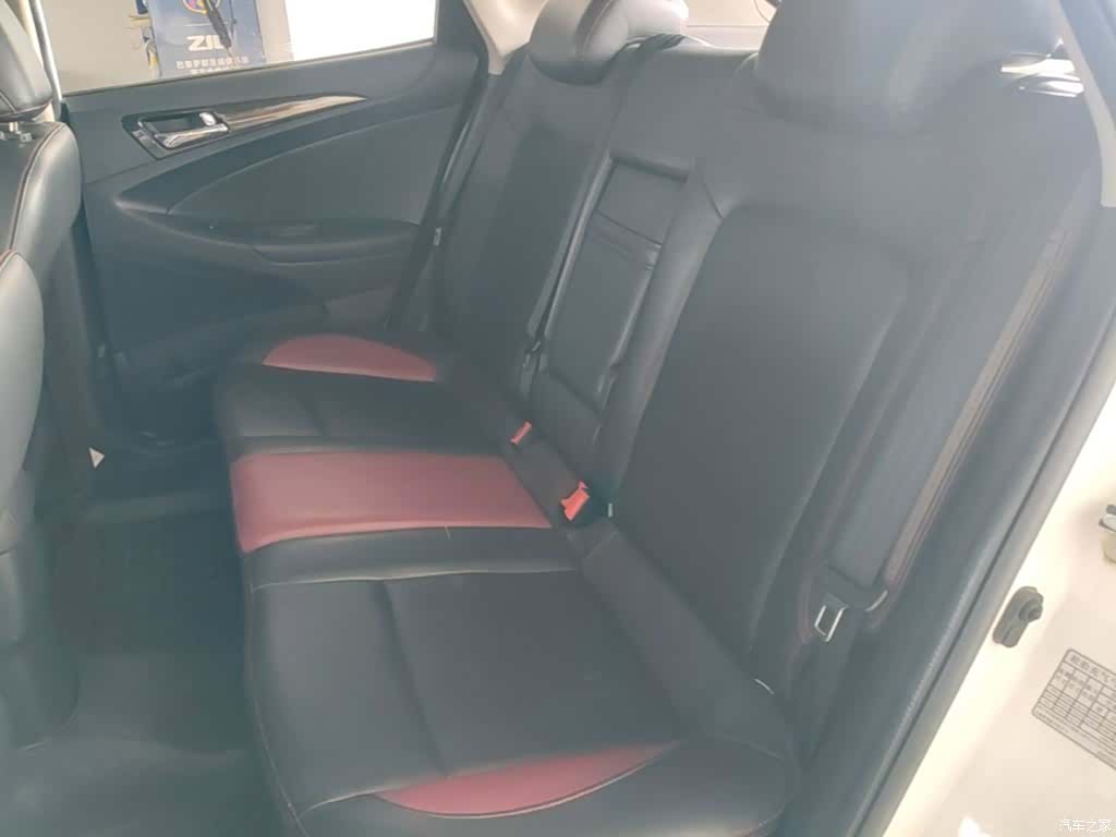 Changan Eado, 2015 17