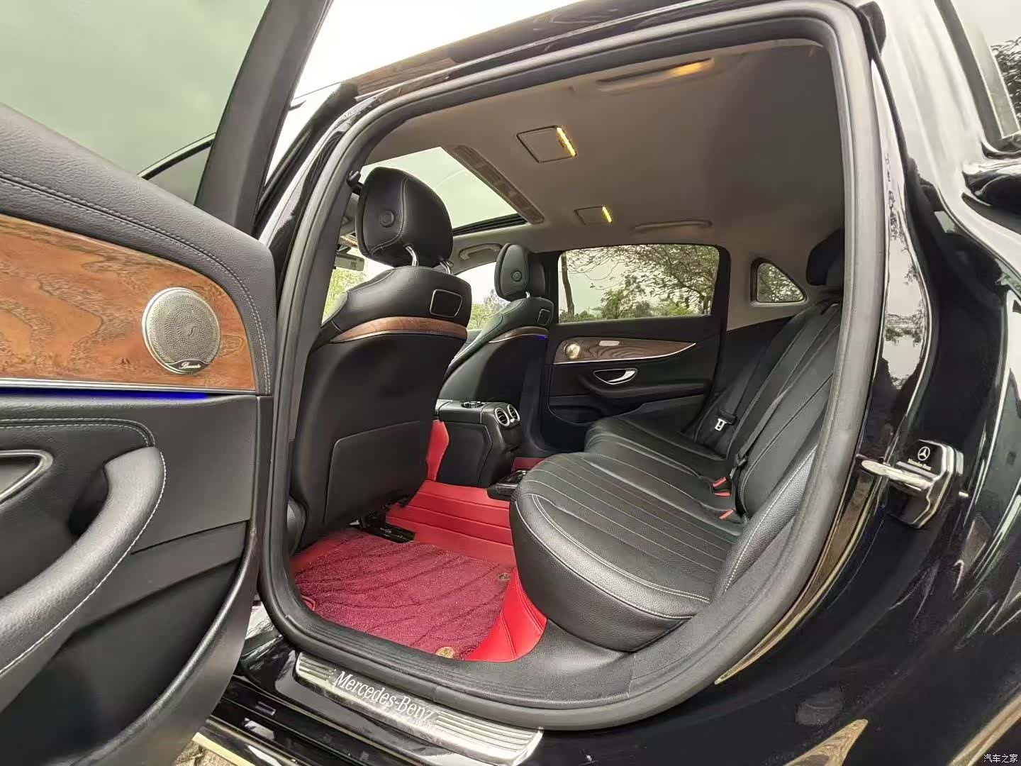 Mercedes-Benz E-Class, 2018 4