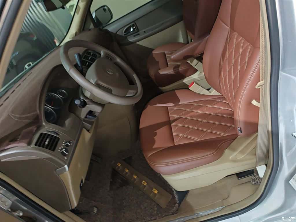 Buick GL8, 2017 15