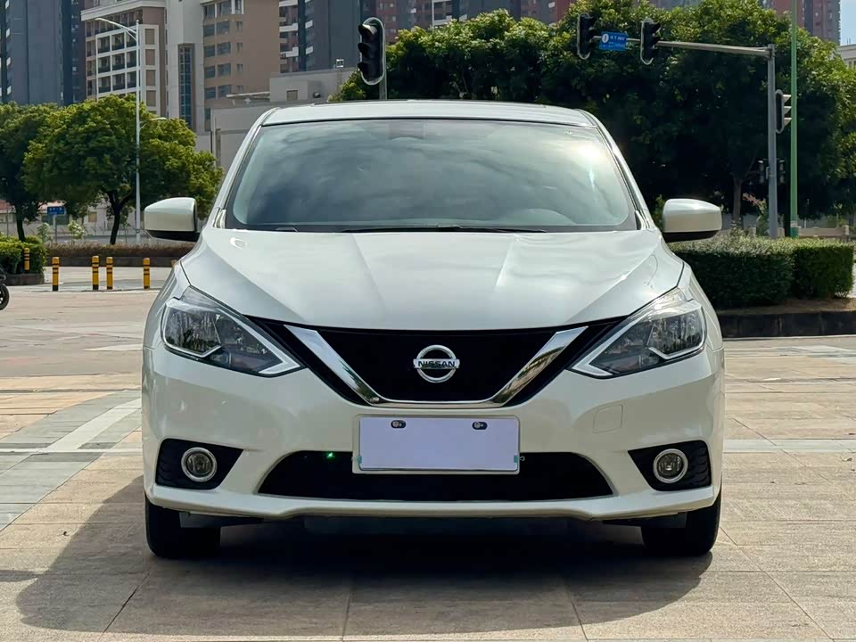 Nissan Xuan Yi