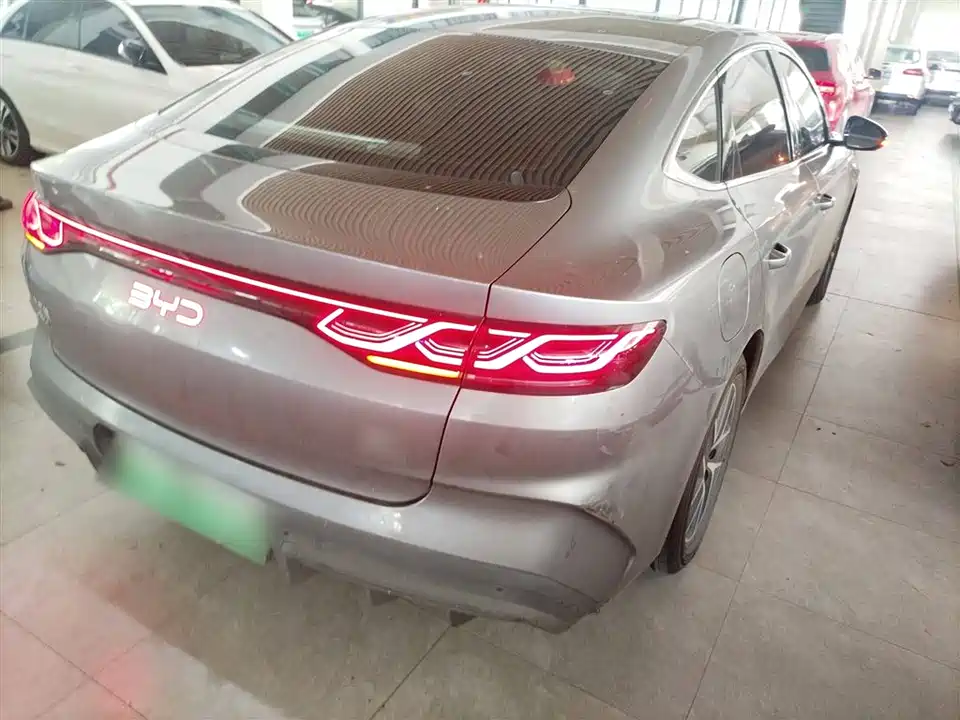 BYD Qin L