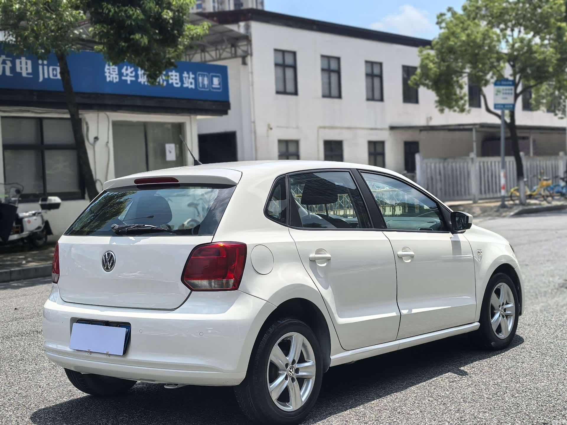 Volkswagen Polo, 2011 7