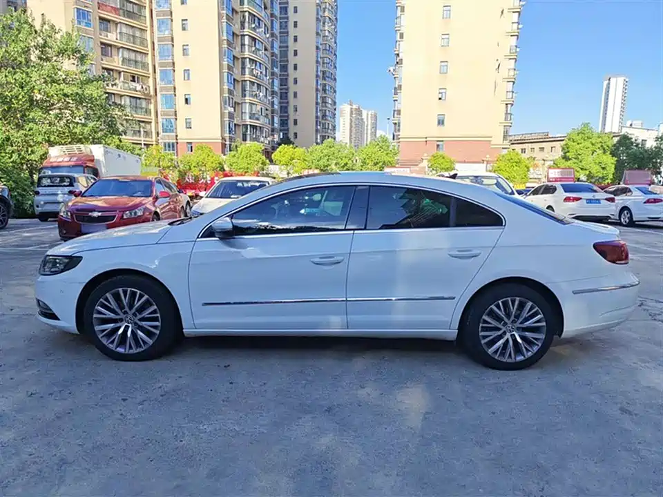 Volkswagen CC