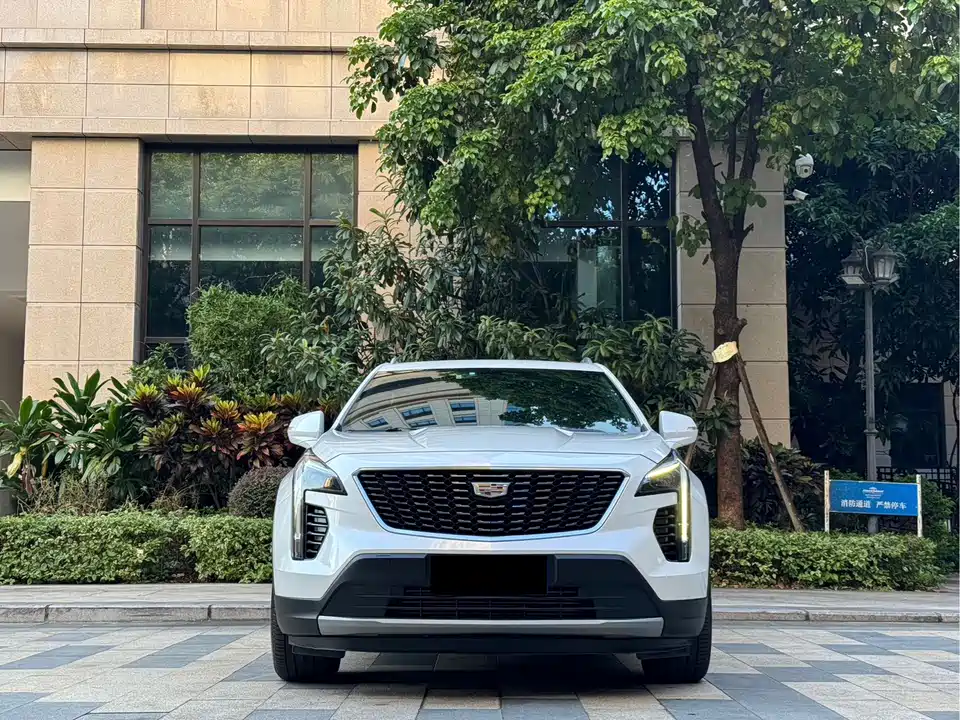 Cadillac XT4