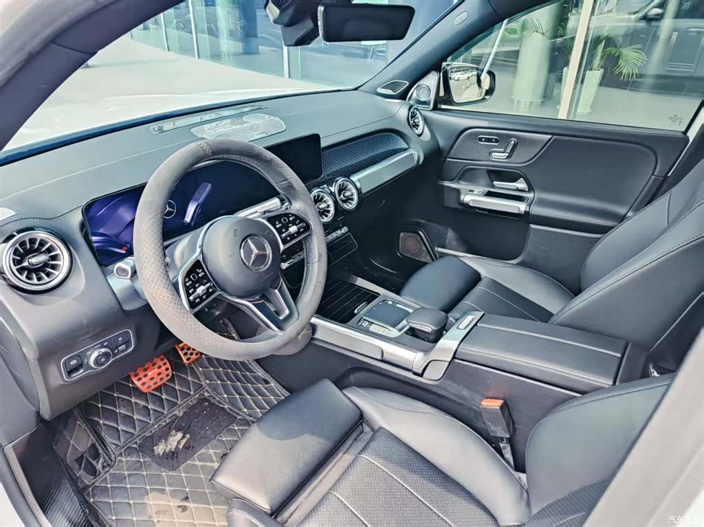 Mercedes-Benz GLB, 2023 9