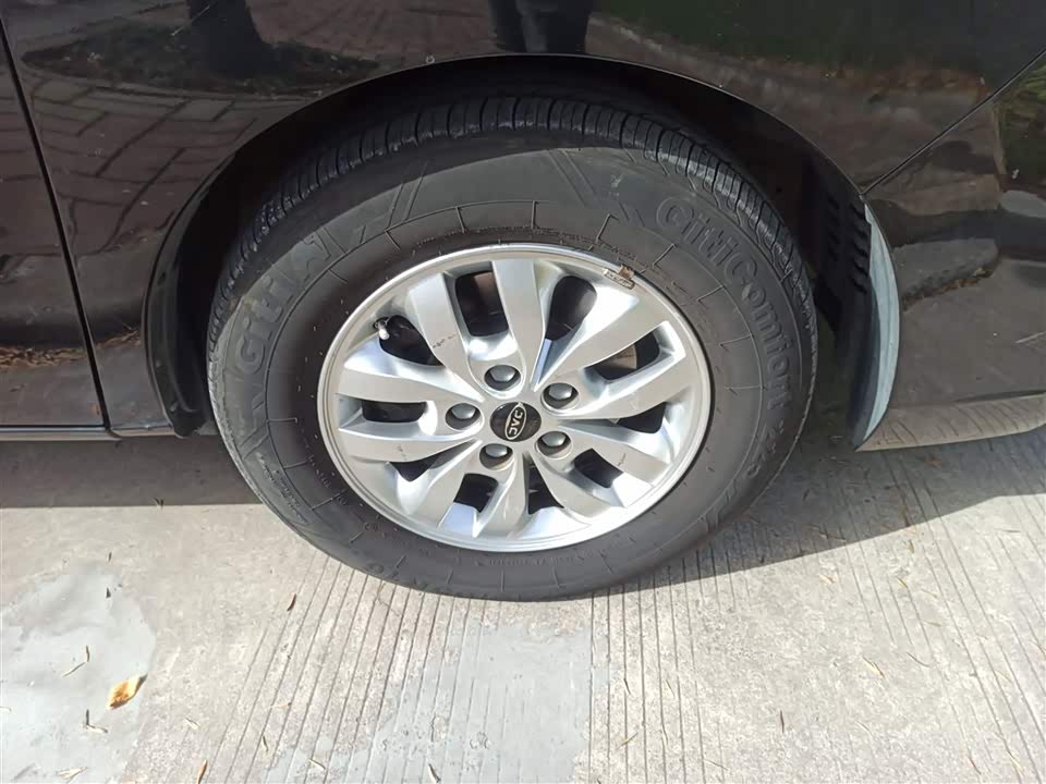 JAC Refine Ruifeng M4