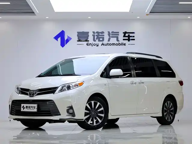Toyota SIENNA 2020 — купить из Китая под заказ
