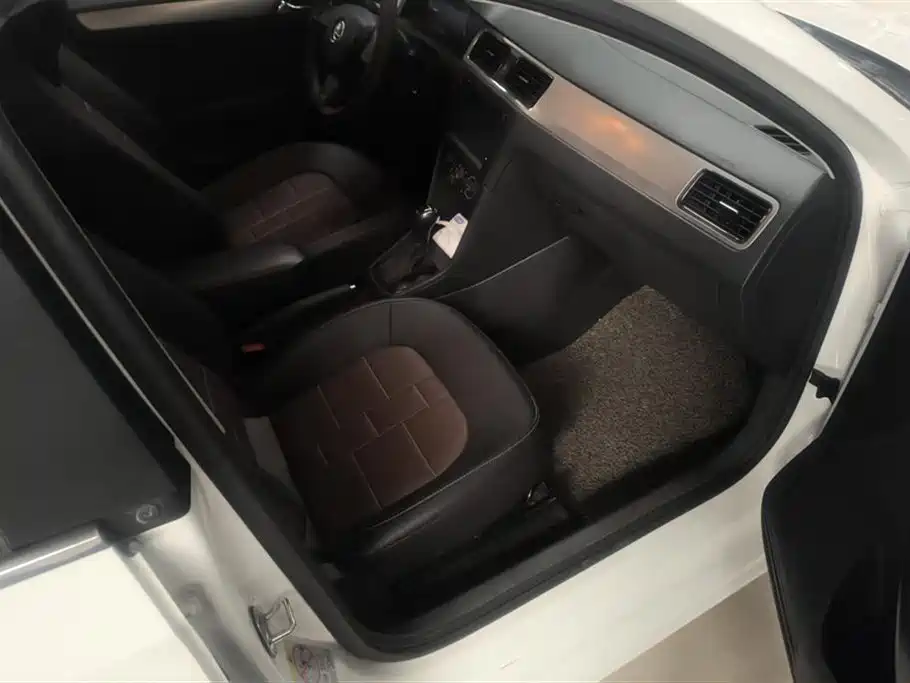 Skoda Xindong