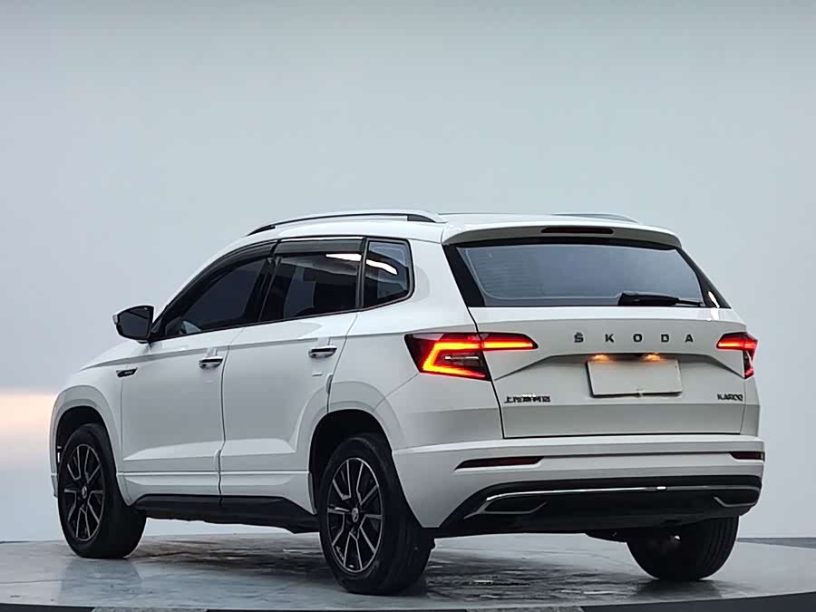Škoda Karoq 2022, фото 5