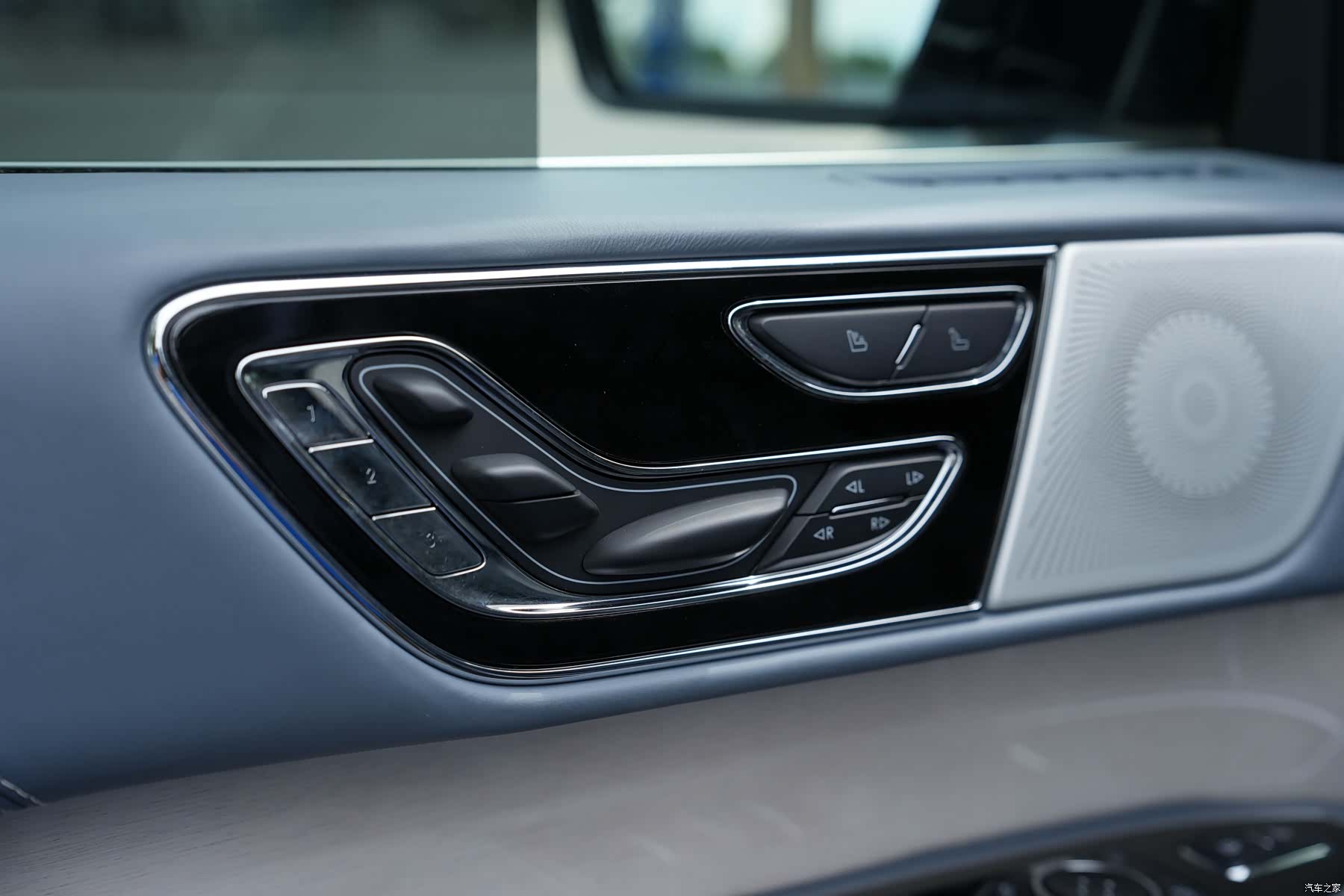 Lincoln Navigator, 2022 9