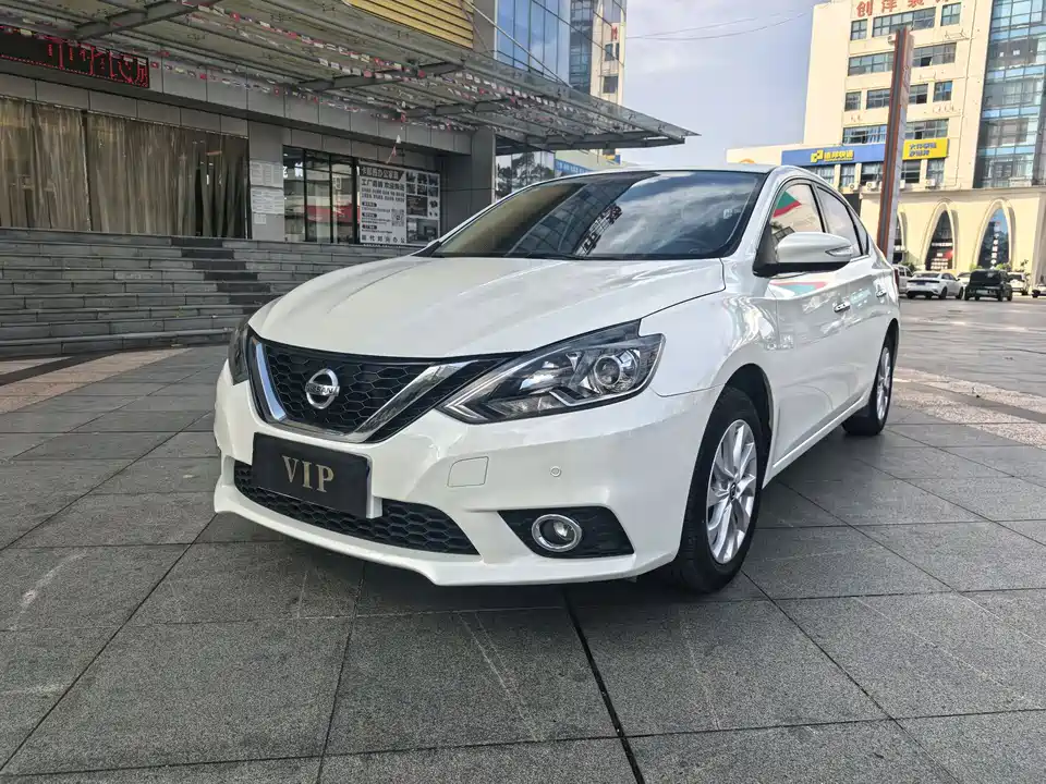 Nissan Xuan Yi