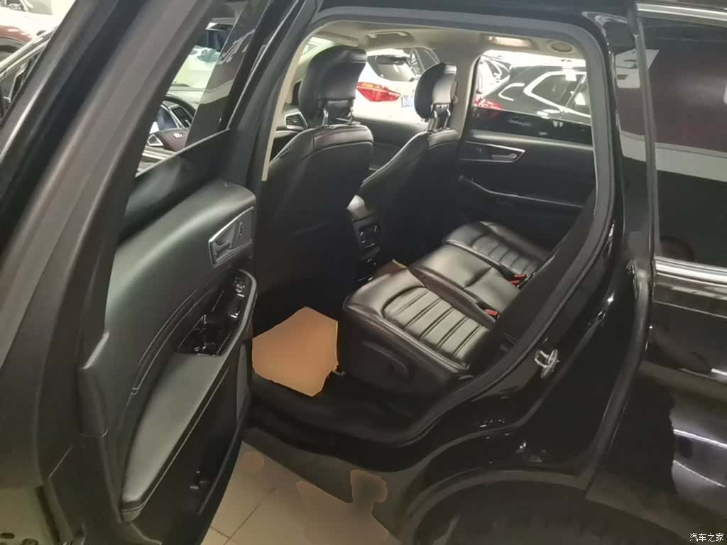 Ford Edge, 2017 17