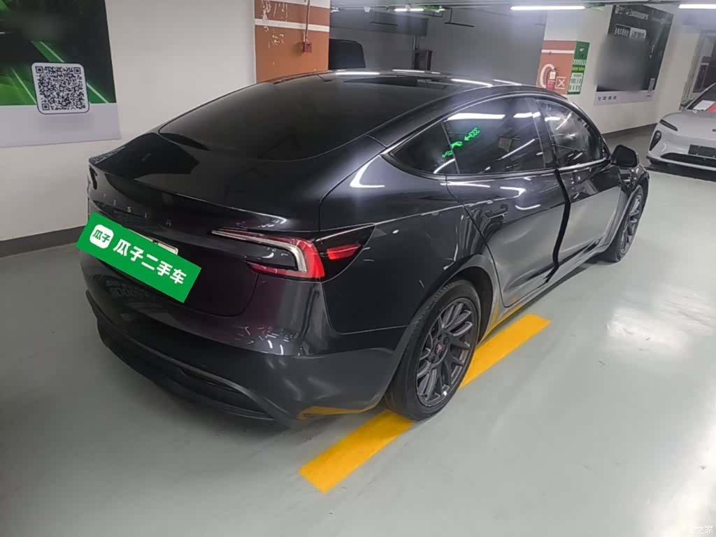 Tesla Model 3, 2024 7