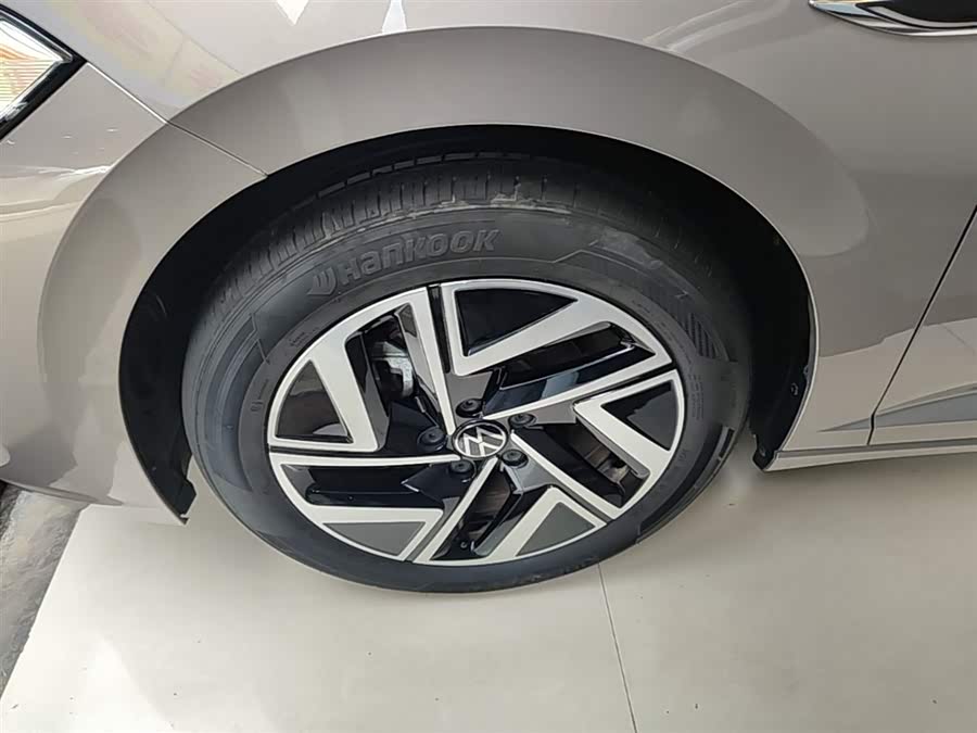 Volkswagen Sagitar 2025, фото 23