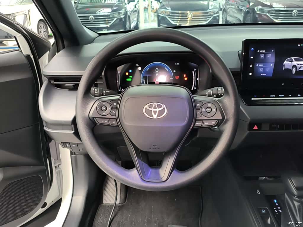 Toyota Corolla, 2026 11