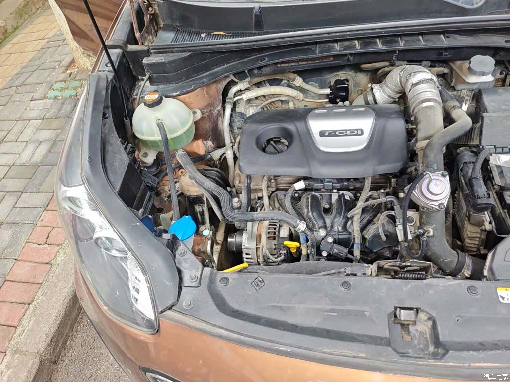 Kia KX5, 2016 23