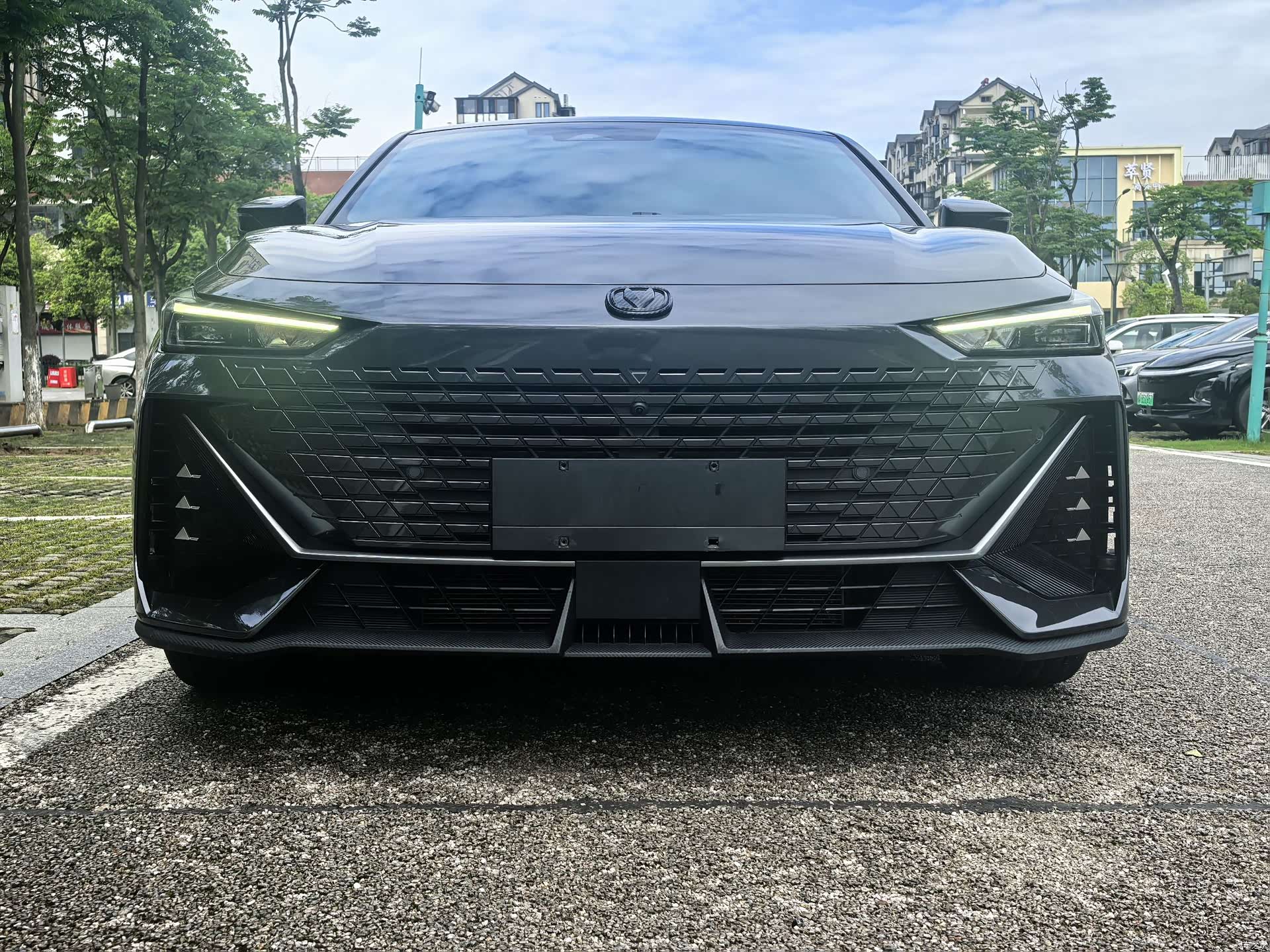 Changan UNI-V, 2023 2