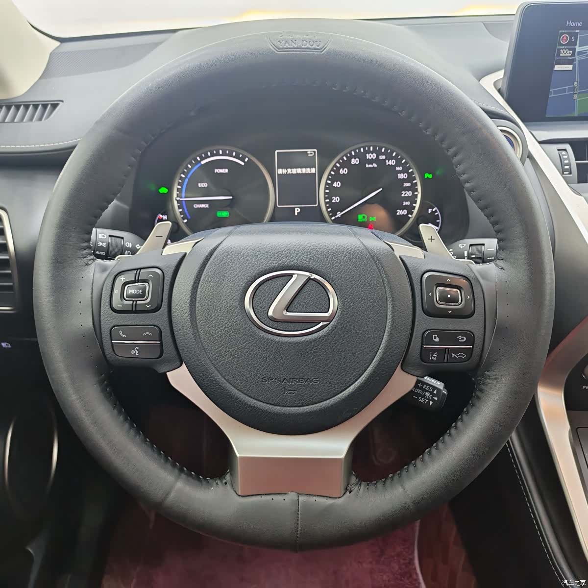 Lexus NX, 2021 12