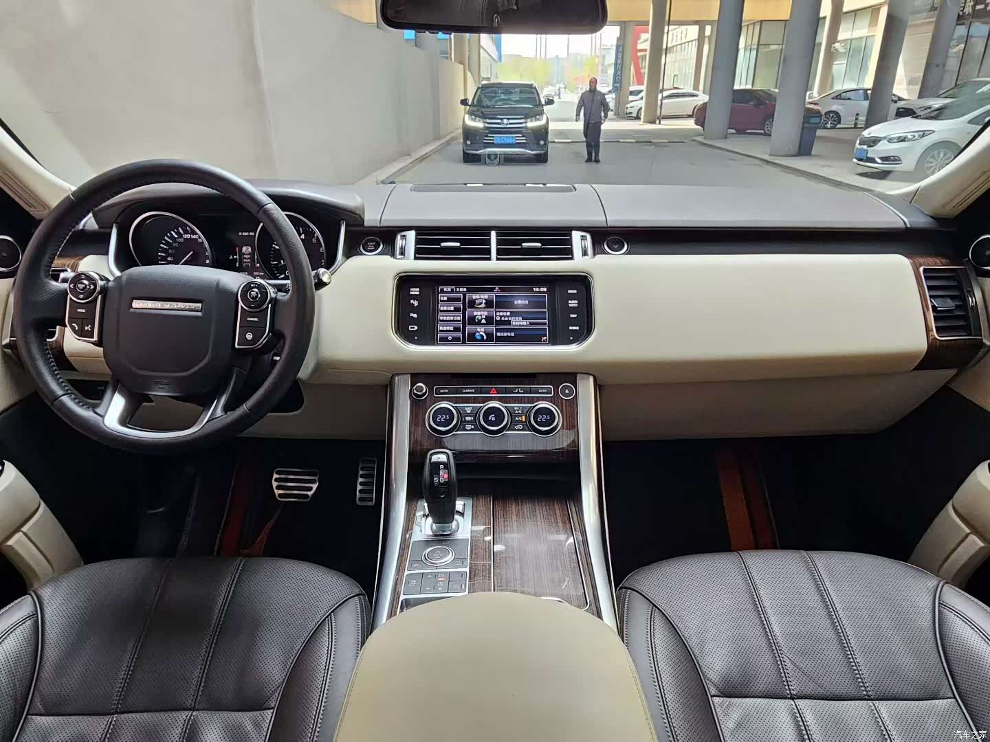 Land Rover Range Rover, 2014 8