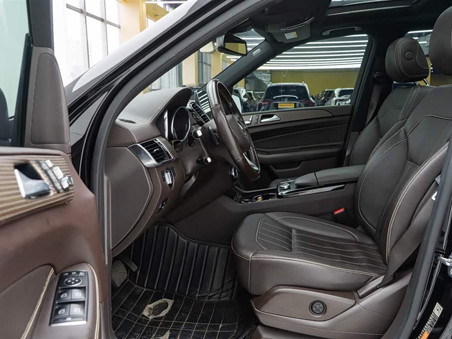 Mercedes-Benz GLE Mercedes-Benz GLE