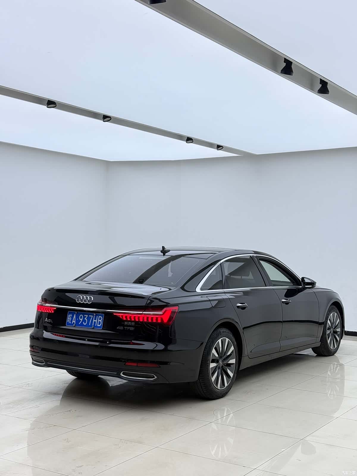 Audi A6L, 2019 9