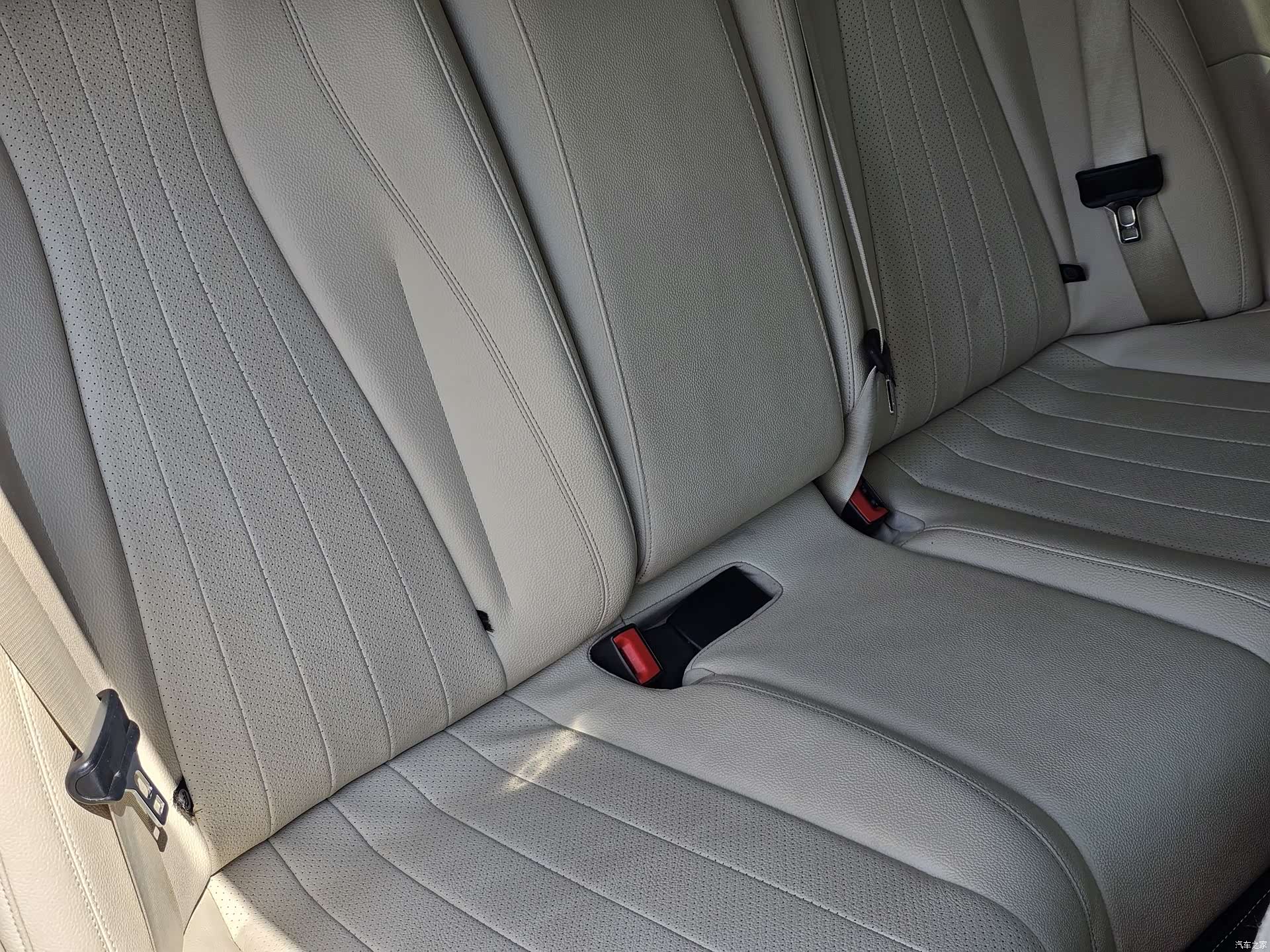 Mercedes-Benz E-Class, 2017 22