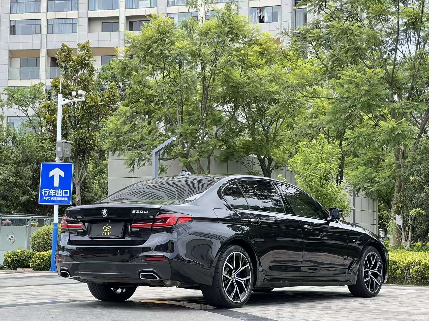 BMW 5 Series, 2018 4