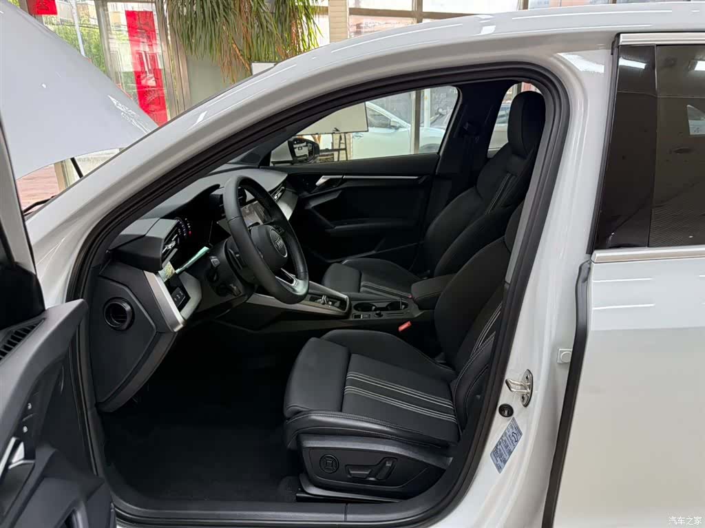 Audi A3, 2023 14