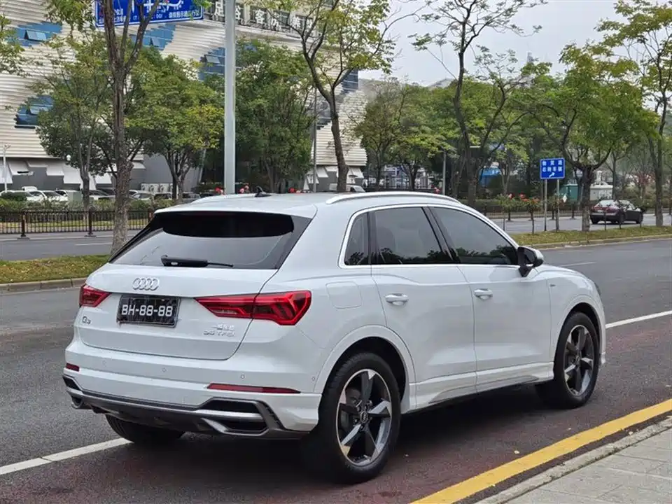 Audi Q3 Audi Q3