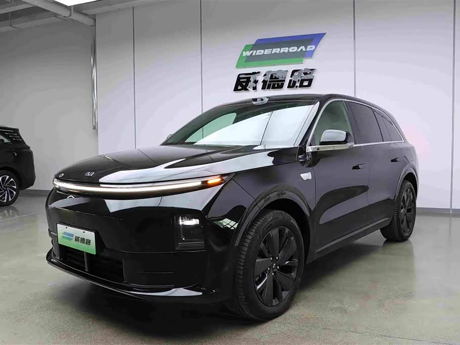 Li Auto L6