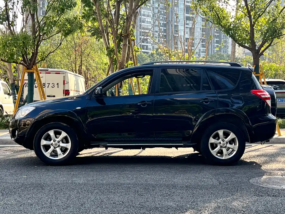 Toyota RAV4 Rongfang Toyota RAV4 Rongfang