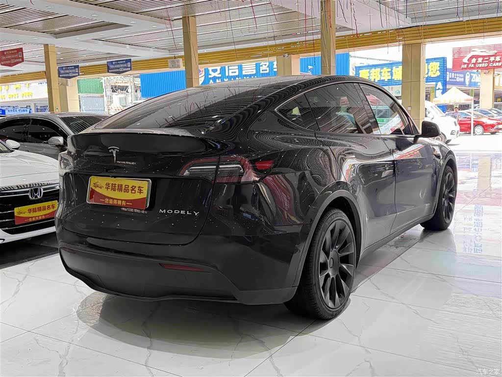 Tesla Model Y, 2021 6