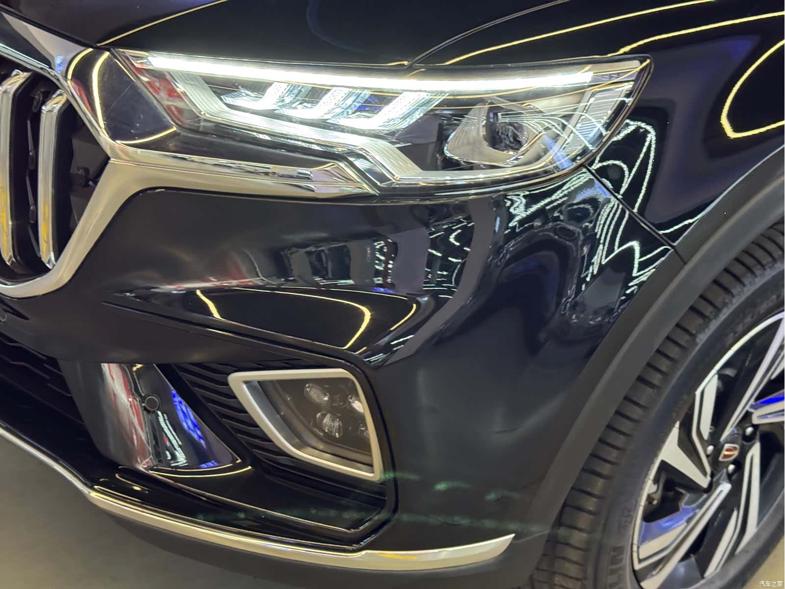 Hongqi HS5, 2022 10