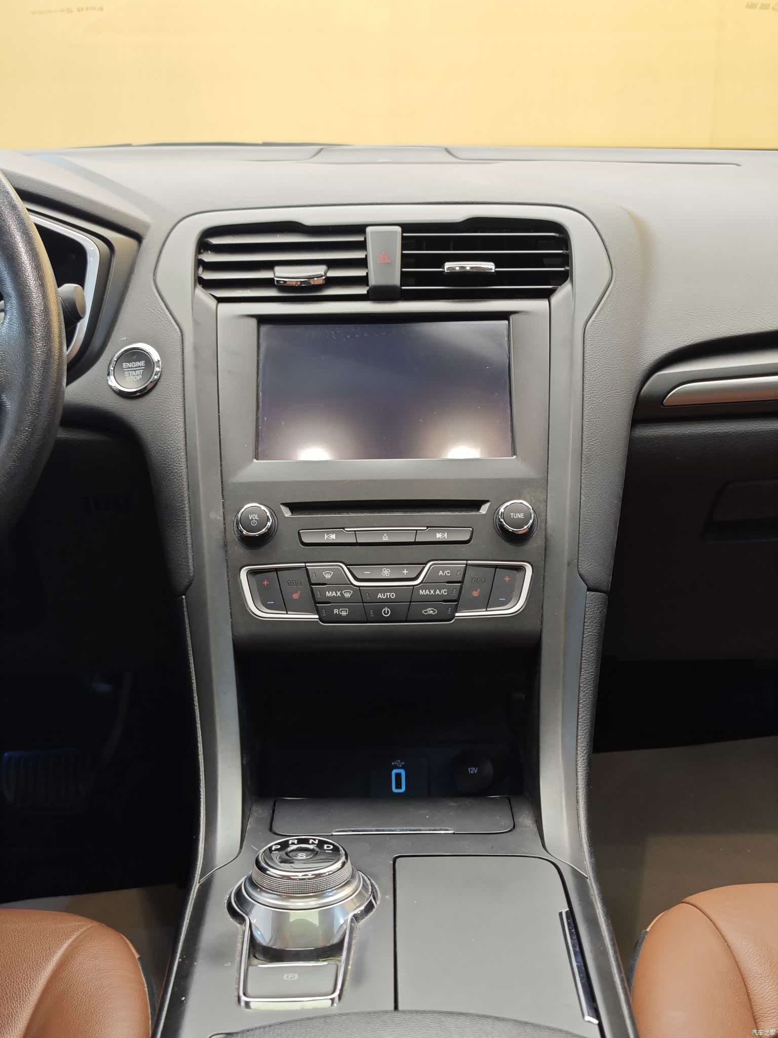 Ford Mondeo, 2018 18